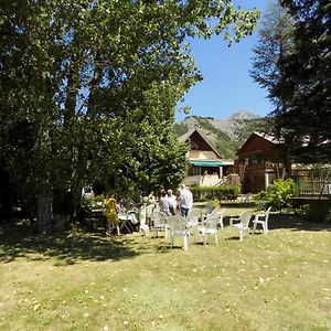Le Vieux Tilleul 2* Seyne