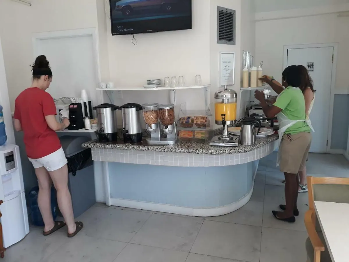 Aparthotel Sandelwood Studios' Nassau