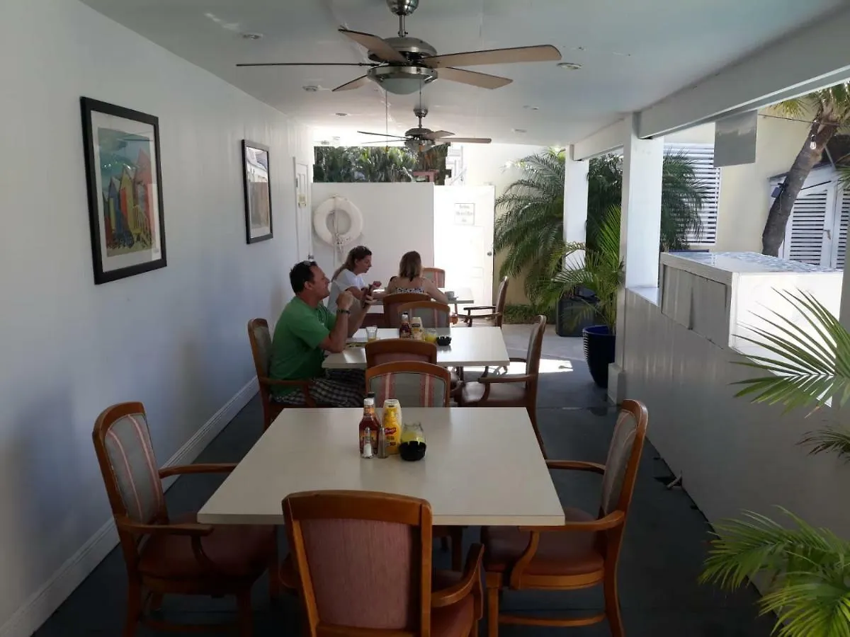 Sandelwood Studios' Nassau Bahamas